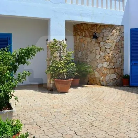 Casa Della Baia Holiday home Marina di San Gregorio